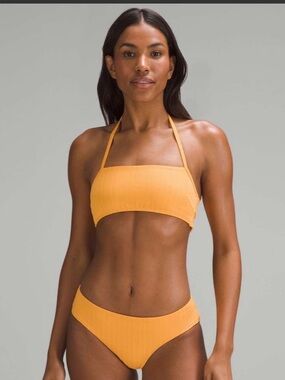 Lululemon Ribbed Halter Cross-Back Swim Top Sz 10